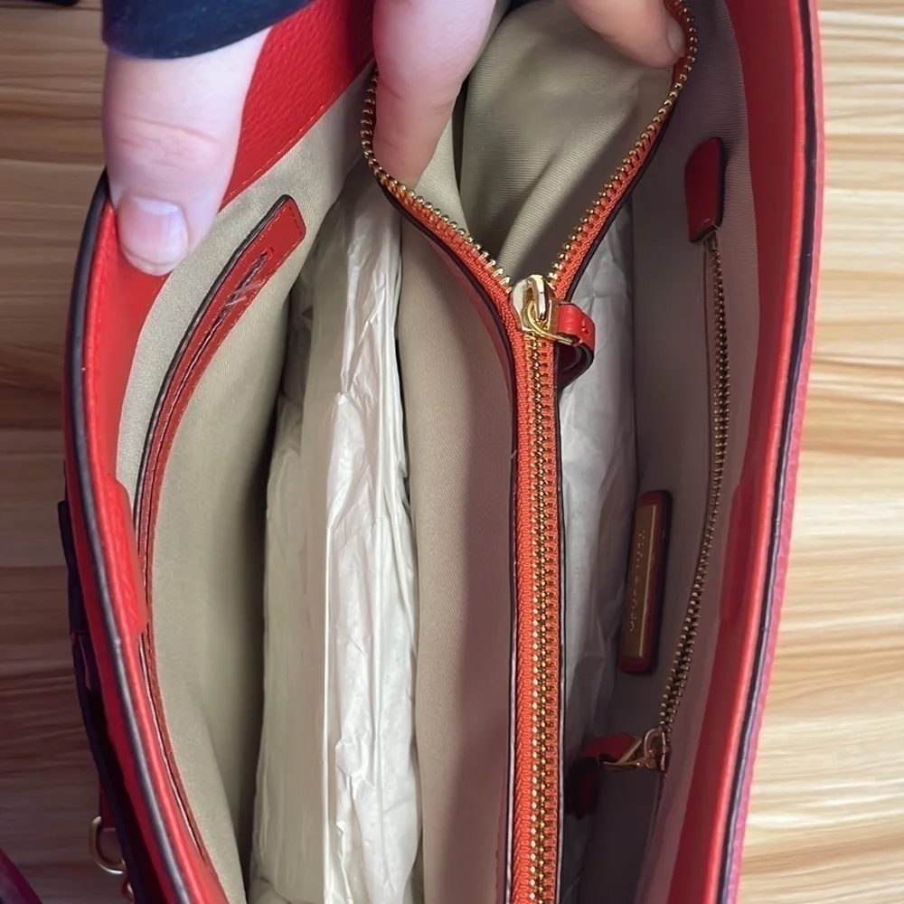 Tory Burch Red Leather Tote Gold Chain Strap Shoulder Bag Large Logo